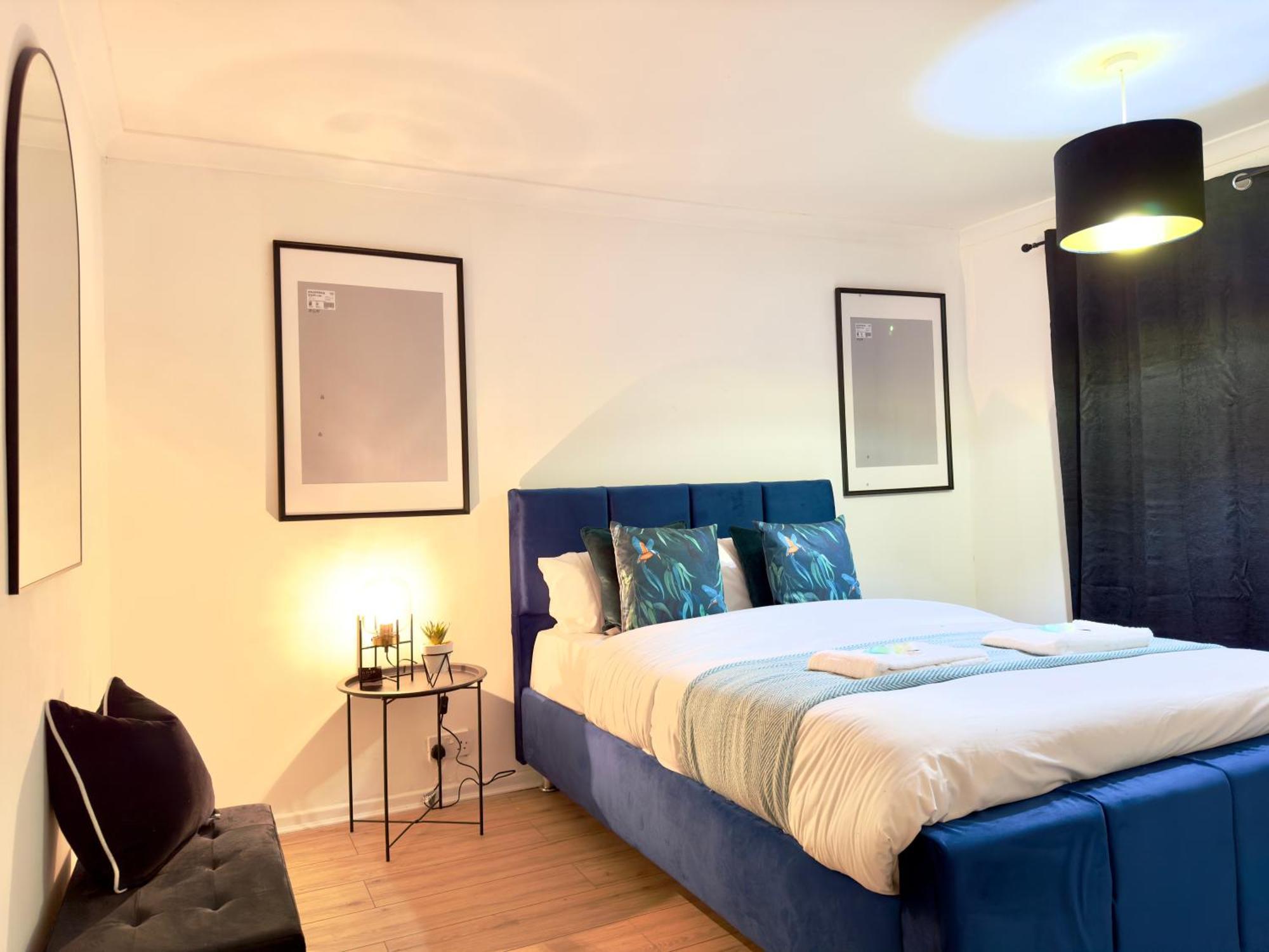 Rnm - Business Professionals Ready, Cost Effective For Large Stays! 3 Bedroom Lounge, Private Access & Entire Place, Kitchen & Washroom With Amenities, Smart Tv, Easy Access, Fast Wifi, Large Driveway, Great Transport Links, Near Worcester Hospital A Esterno foto