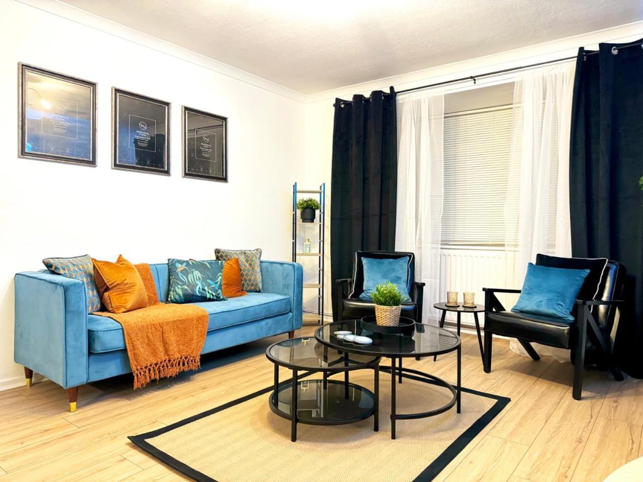 Rnm - Business Professionals Ready, Cost Effective For Large Stays! 3 Bedroom Lounge, Private Access & Entire Place, Kitchen & Washroom With Amenities, Smart Tv, Easy Access, Fast Wifi, Large Driveway, Great Transport Links, Near Worcester Hospital A Esterno foto
